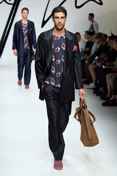 Look 55